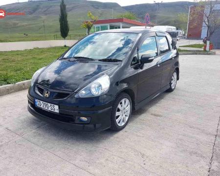 მანქანის  გაქირავება,მანქანის ქირაობა,მანქანა ქირით,manqanis gaqiraveba,manqanis qiraoba