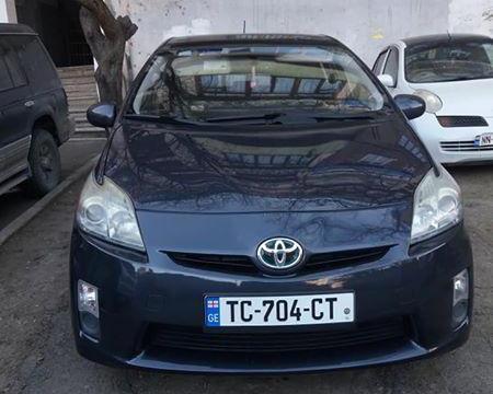 ქირავდება დღიურად ტოიოტა პრიუსი