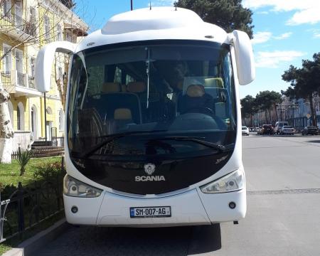 ავტობუსით მომსახურება