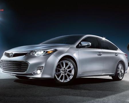 ავტომობილი : ტოიოტა ავალონი ( 2015 )