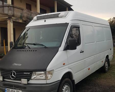 სატვირთო მაცივარი