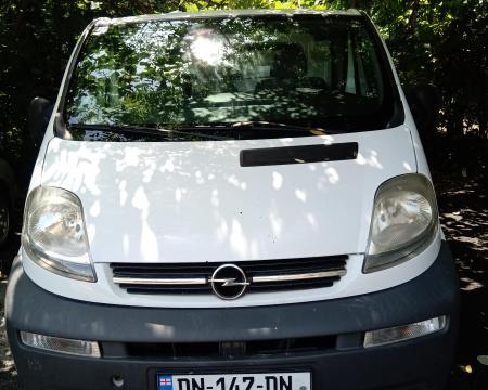 ქირავდება მანქანა მაცივარი