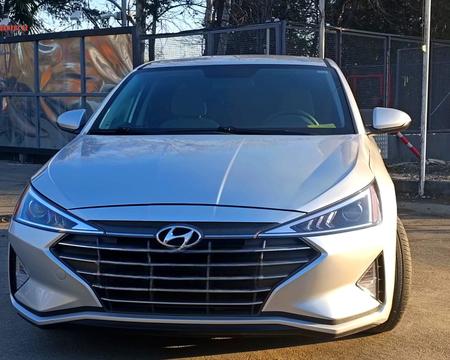 ქირავდება