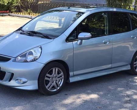 Honda fiti