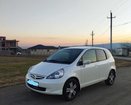 ავტომობილების გაქირავება