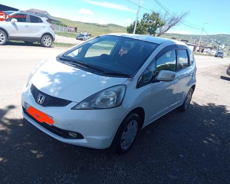 ავტომანქანების გაქირავება